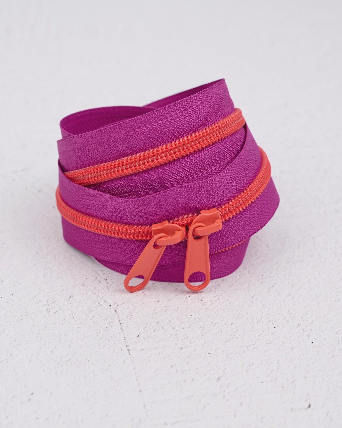 40" Handbag Zipper in Grape Slushy by Renaissance Ribbons