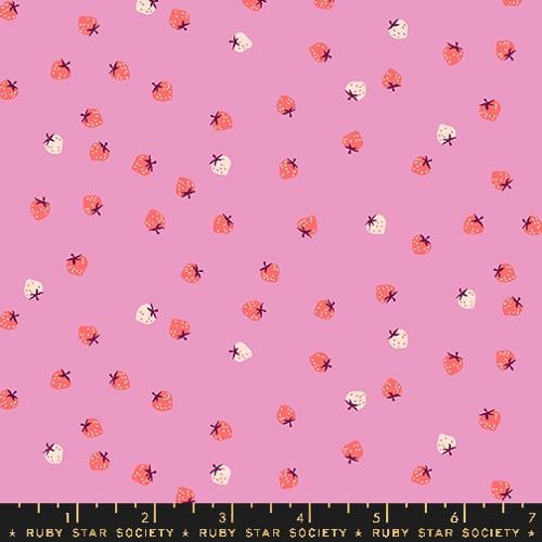 Strawberry "Mini Berry" in Daisy by Ruby Star Society Fabric